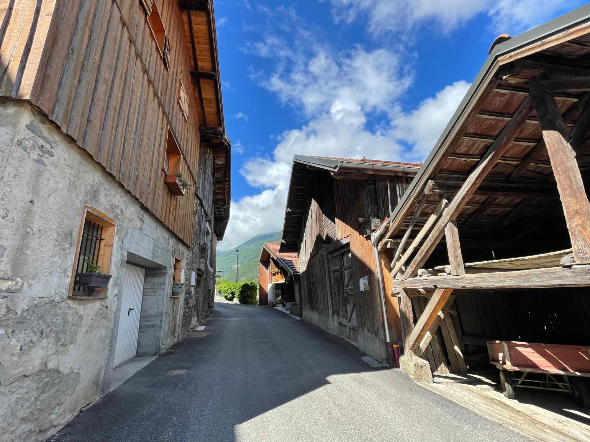 Maison De Village Au Pied Des 3 Vallees Villarlurin Exterior foto